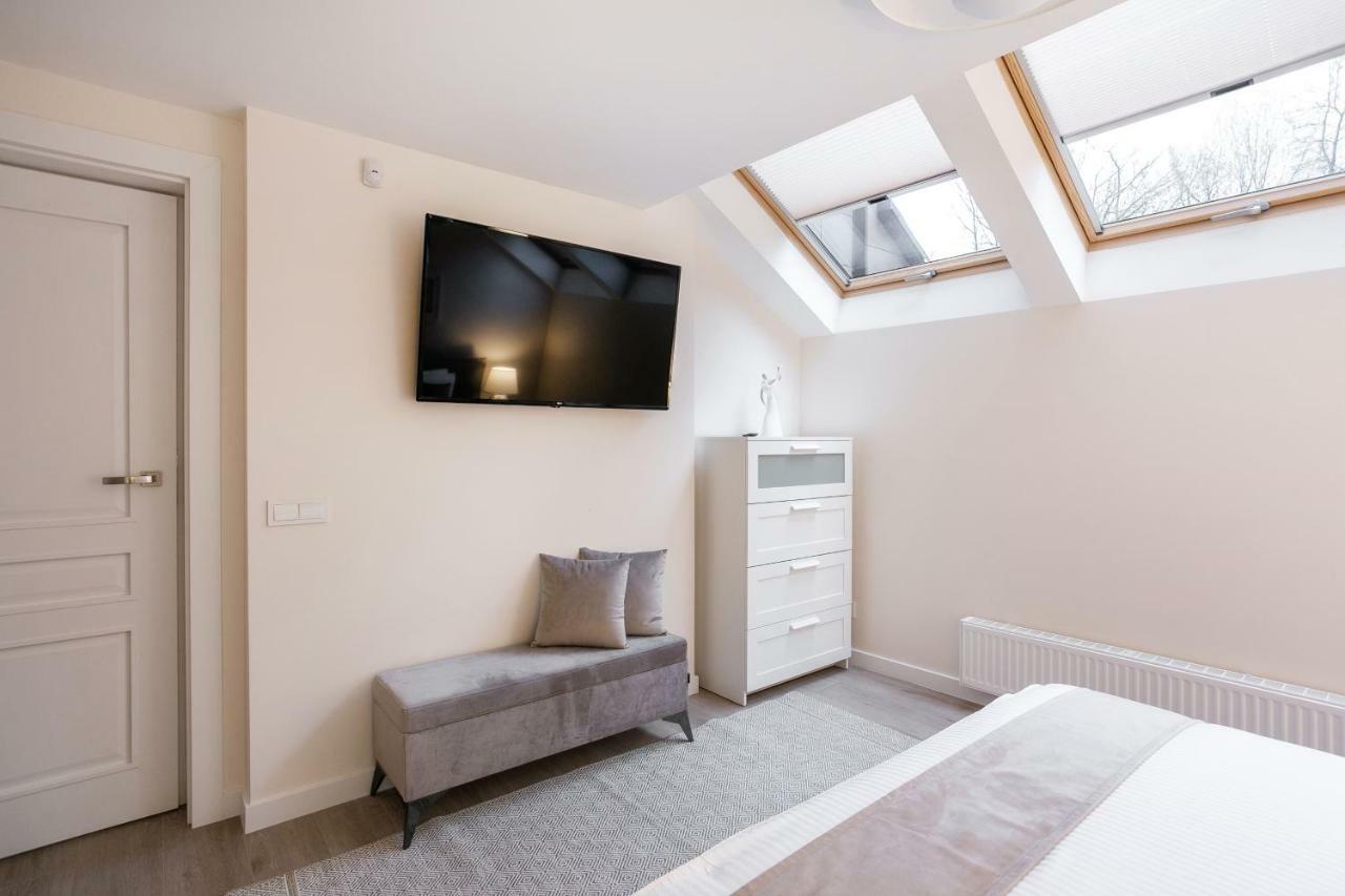Luxury For Everyone - Hills Park Lux Apartments 1 VNO Eksteriør billede